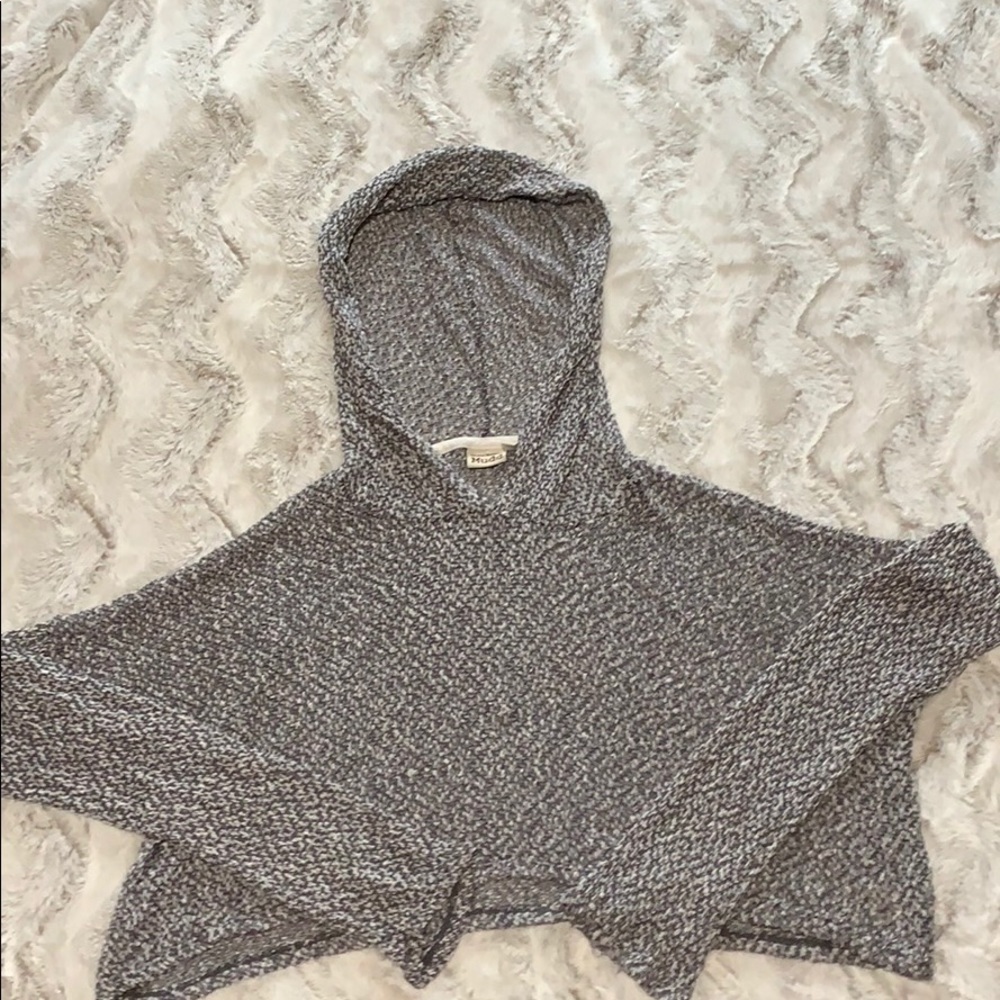 crop-top sweater. Mudd brand, great condition!!!